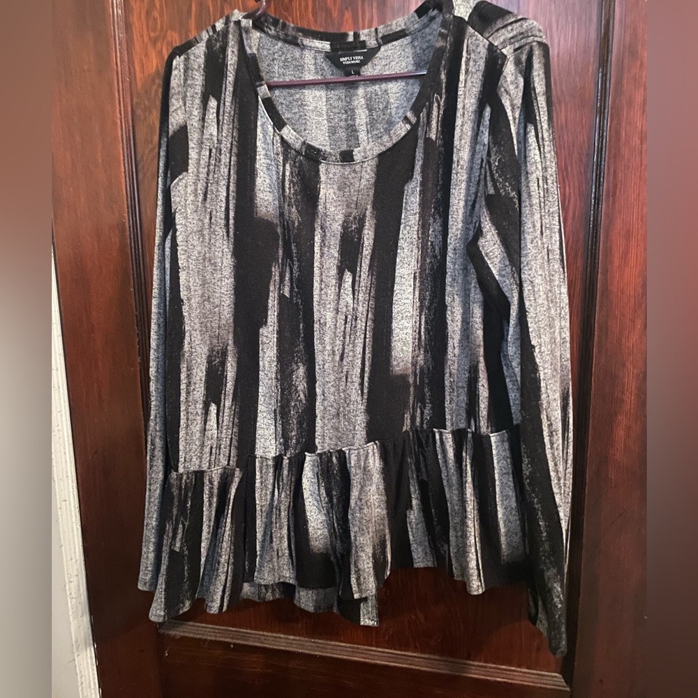 Womens Simply Vera Long Sleeved Shirt